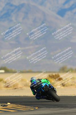 media/Dec-05-2024-Racers Edge (Thu) [[e102e0690b]]/3-B Group/Session 5 (Turn 16)/